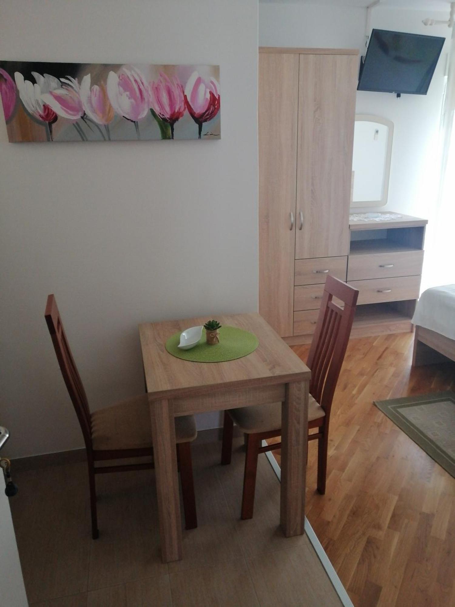 Apartman Branka Rab Town Exterior photo